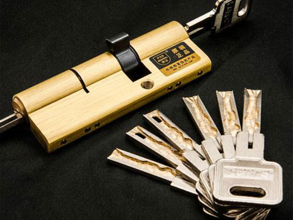 威海市24小时上门开锁公司