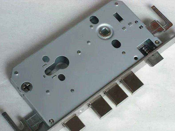 威海市24小时上门开锁公司